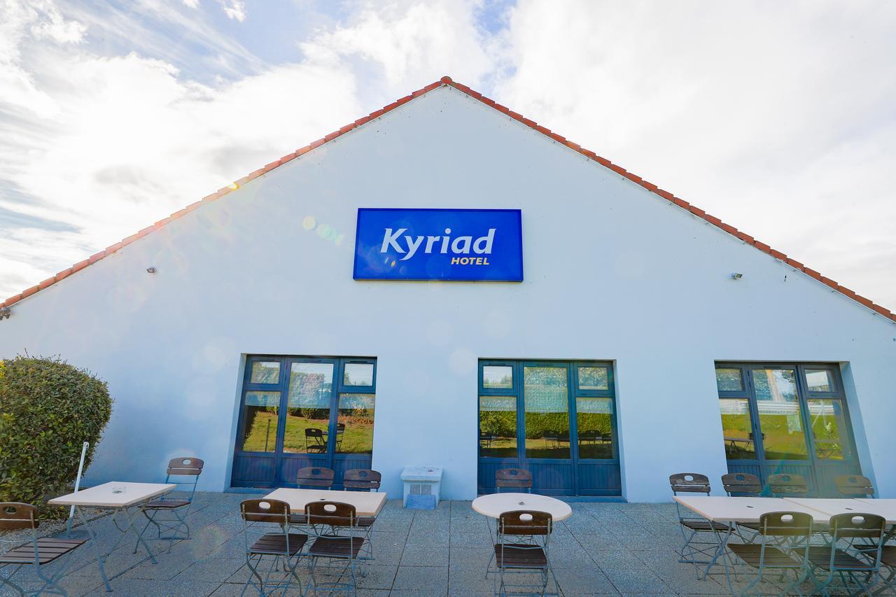 Hotel Restaurant Kyriad De Peronne Exterior photo